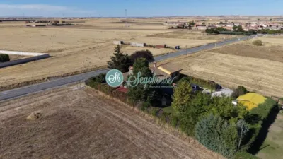 Chalet in Valverde del Majano photo 8