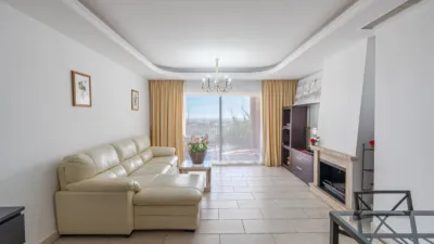 Apartment in Benahavís photo 14