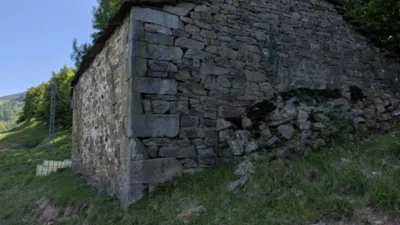 Rustic farm on Calle Hornedillo, No. 2247 photo 22