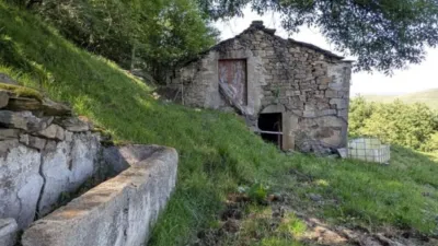Rustic farm on Calle Hornedillo, No. 2247 photo 6
