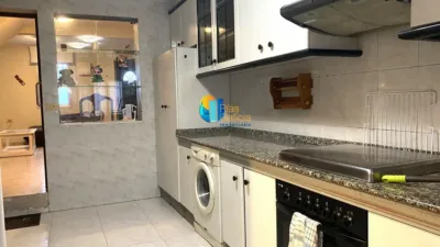 Casa en venta en Rúa Fernando Sande Lago, 9, Noia de 110.000 €
