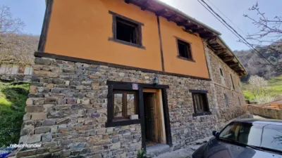 House in Pesaguero Village photo 4