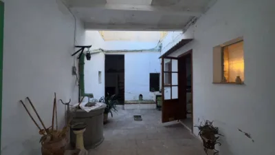 House in Centre photo 27