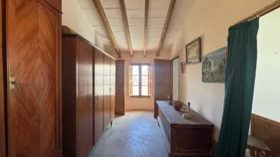 House in Centre photo 37