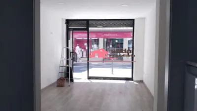 Local comercial en venta en Avenida de Barrié de la Maza, 8, cerca de Praciña do Conde - Vista 3