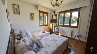 Chalet on Calle Candolias, No. 65 photo 10