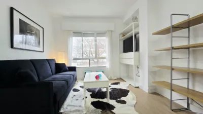 Piso en alquiler en Calle de la Isla de Arosa - Imagen 2