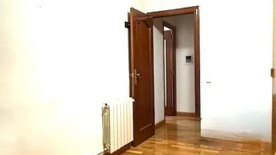 Apartment in Centre photo 7