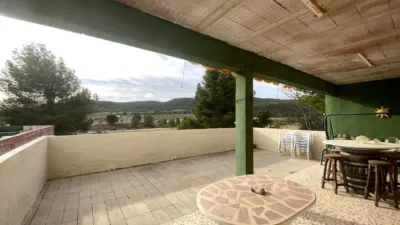 Chalet on Carretera Pinoso Road photo 11
