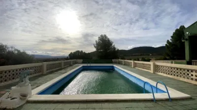 Chalet on Carretera Pinoso Road photo 7