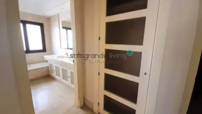 Apartamento en alquiler en Sotogrande Alto, Sotogrande Alto (Sotogrande) de 3.500 €<span>/mes</span>