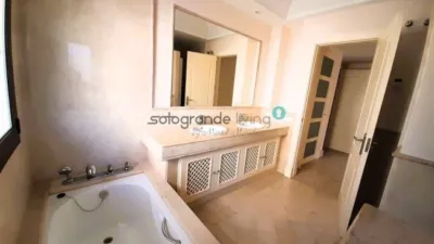 Apartamento en alquiler en Sotogrande Alto, Sotogrande Alto (Sotogrande) de 3.500 €<span>/mes</span>