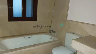 Apartamento en alquiler en Sotogrande Alto, Sotogrande Alto (Sotogrande) de 3.500 €<span>/mes</span>