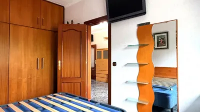 Apartment in Centre photo 13