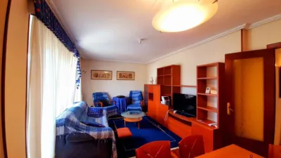 Piso en alquiler en Carlos V, Carlos V (Laredo) de 4.300 €<span>/mes</span>