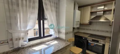 Piso en alquiler en San Lorenzo, San Lorenzo-San Marcos (Segovia Capital) de 900 €<span>/mes</span>