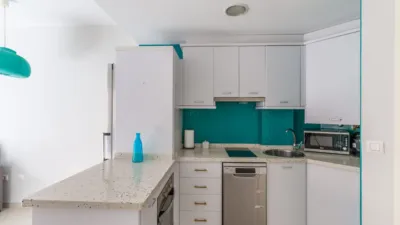 Apartment on Avenida de Juan Sebastián Elcano, 3 photo 14
