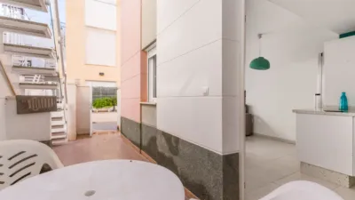 Apartment on Avenida de Juan Sebastián Elcano, 3 photo 6