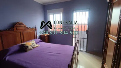 Apartment in Ensanche photo 12