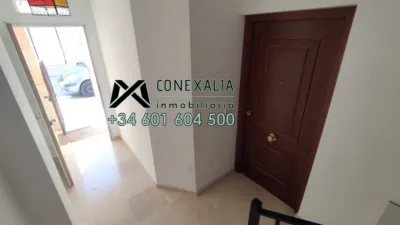 Apartment in Ensanche photo 4