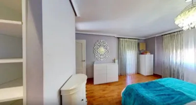 Casa adosada en venta en Roda (La), La Roda de 180.000 €