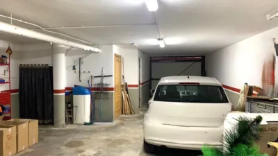 Casa adosada en venta en Roda (La), La Roda de 180.000 €