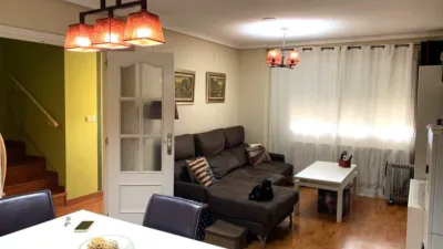 Casa adosada en venta en Roda (La), La Roda de 180.000 €