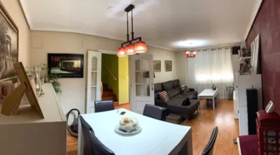 Casa adosada en venta en Roda (La), La Roda de 180.000 €