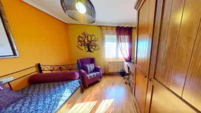 Casa adosada en venta en Roda (La), La Roda de 180.000 €