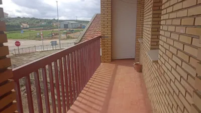 Casa en venta en Calle Zurbarán, 2, cerca de Calle Eugenio Moreno, Valverde de Mérida de 193.000 €