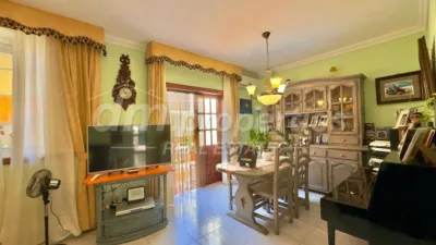 Terraced House in Las Rosas photo 9