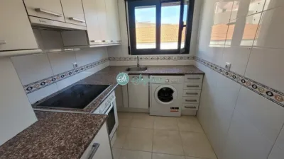Piso en venta en Calle Enriqueta Peingeux, Bernuy de Porreros
