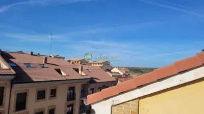 Piso en venta en Calle Enriqueta Peingeux, Bernuy de Porreros