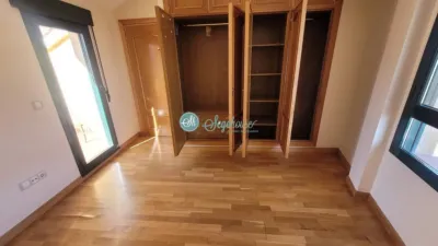 Piso en venta en Calle Enriqueta Peingeux, Bernuy de Porreros