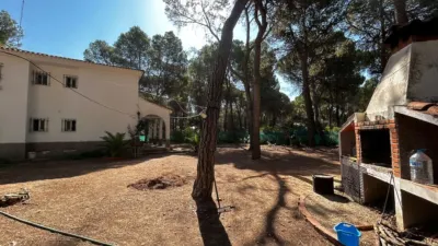 Chalet in Urbanización Pinares del Júcar photo 10