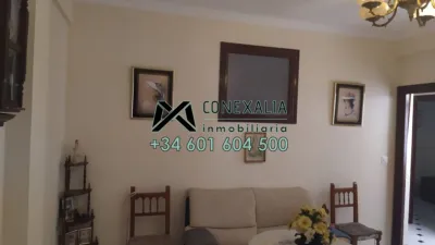 Apartment in Ensanche photo 9
