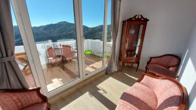 House in Canillas de Albaida photo 3