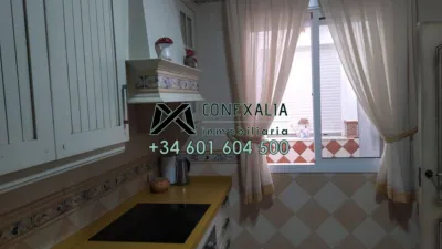 Apartment in Ensanche photo 10