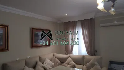Apartment in Ensanche photo 6