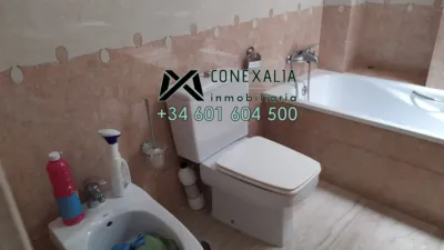 Apartment in Ensanche photo 12