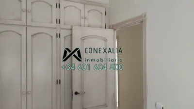 Apartment in Ensanche photo 8