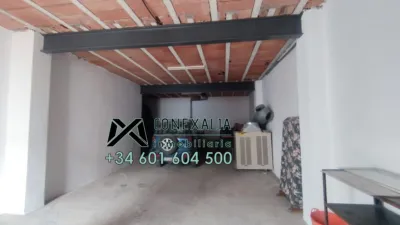 House in Ensanche photo 3