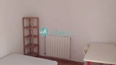 Piso en alquiler en Casco Antiguo, Plaza Mayor-San Agustín (Segovia Capital) de 1.750 €<span>/mes</span>