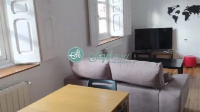 Piso en alquiler en Casco Antiguo, Plaza Mayor-San Agustín (Segovia Capital) de 1.750 €<span>/mes</span>