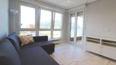Piso en alquiler en Puntal, El Puntal (Laredo) de 4.300 €<span>/mes</span>