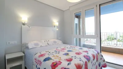 Piso en alquiler en Puntal, El Puntal (Laredo) de 4.300 €<span>/mes</span>
