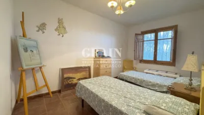 Chalet in Pinares del Jucar photo 17