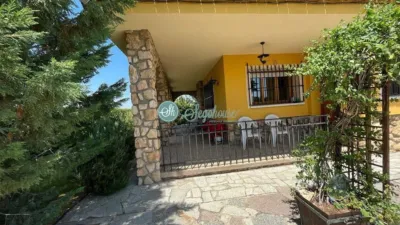 Chalet in Valverde del Majano photo 10