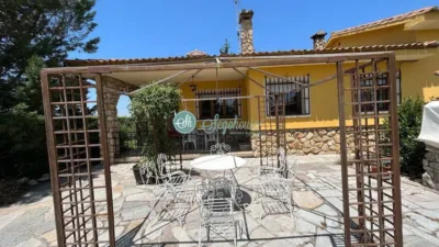 Chalet in Valverde del Majano photo 17