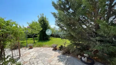 Chalet in Valverde del Majano photo 21